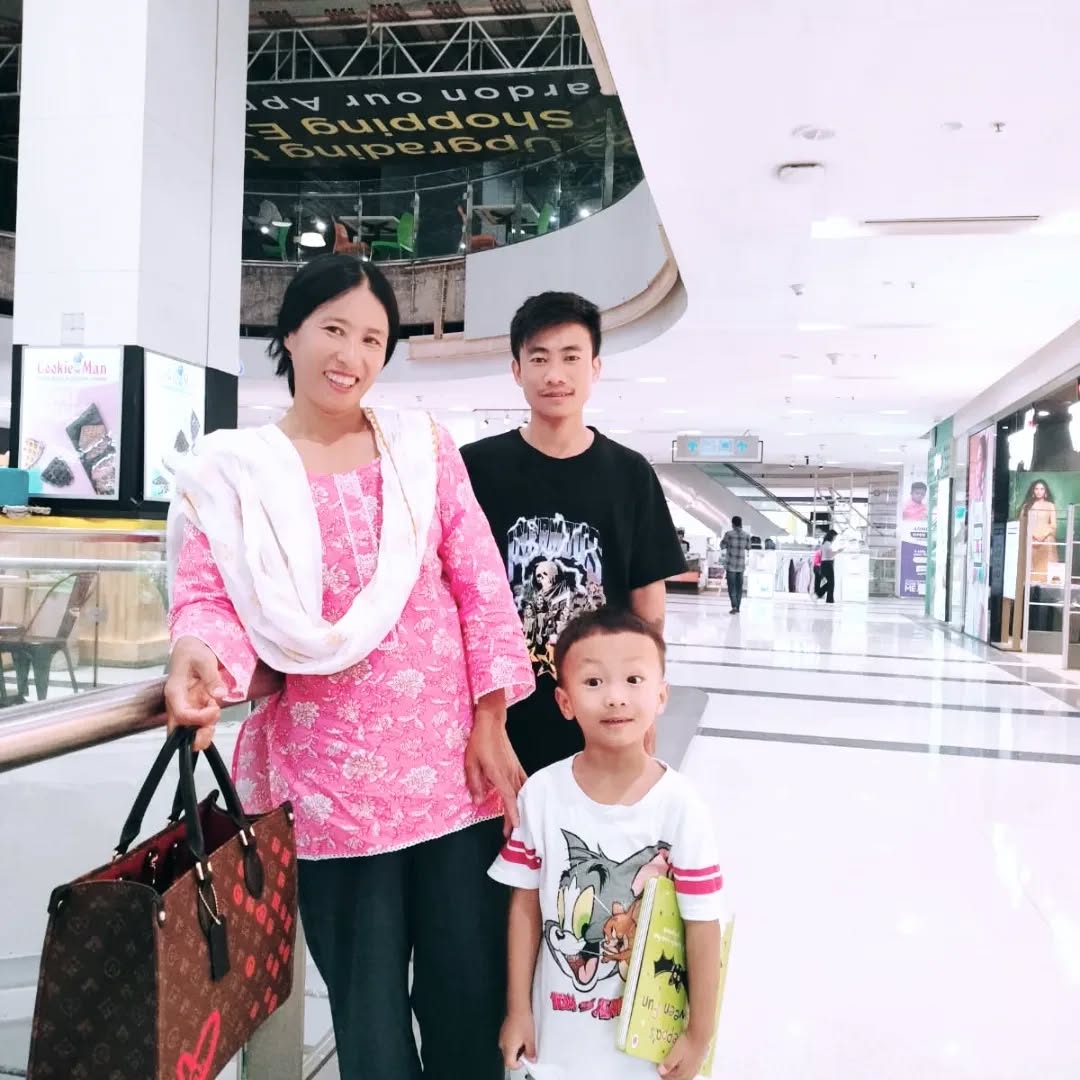 Blessings ✌️... Meeting mom after 3 long years