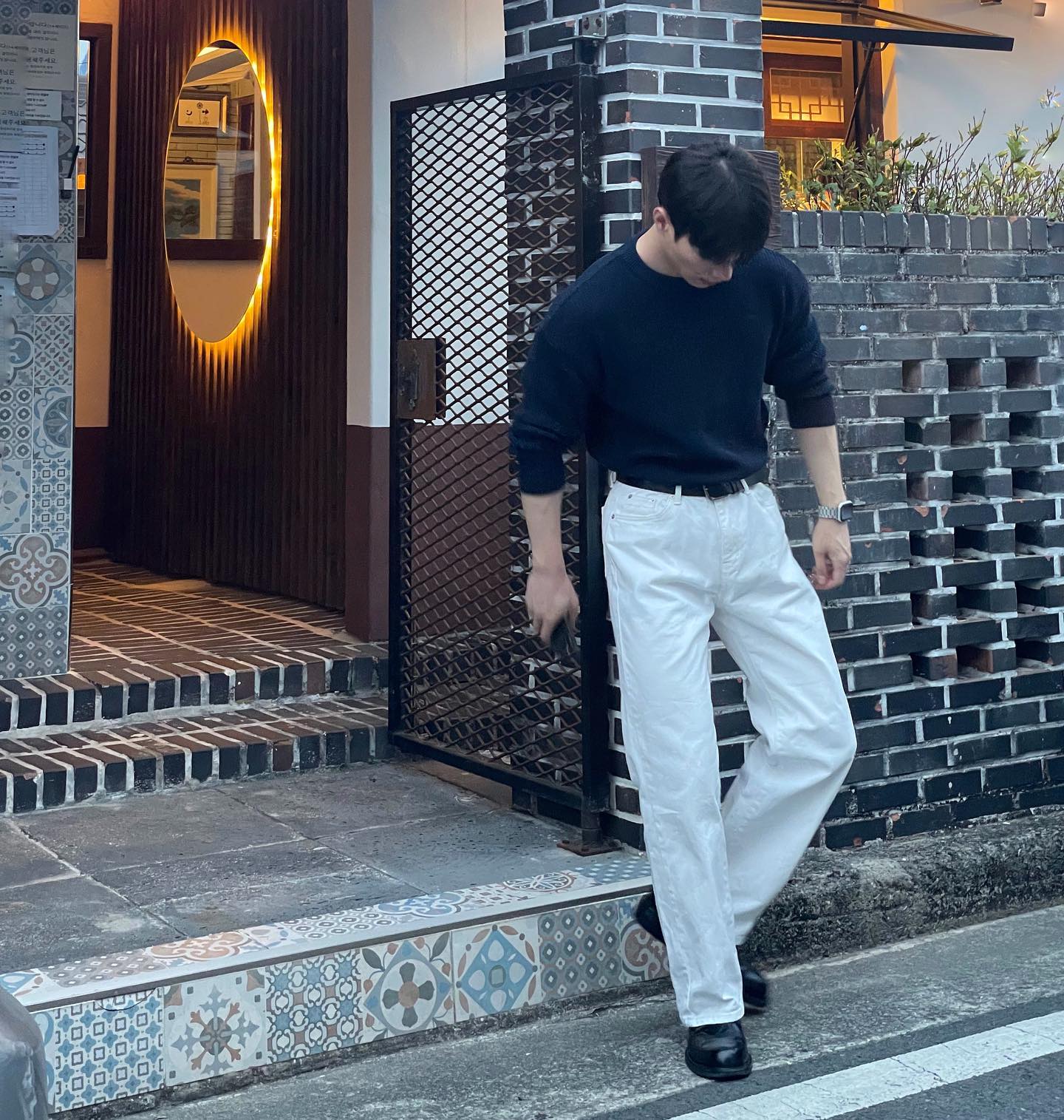 #협찬 knitted__official 

가을 필수 아이템 니트, 니트 베스트하면 ‘니티드 ‘
니티드 캐리오버 아이템 “소프트코튼 드랍 숄더 와플 니트”가 
상시 할인 중이니 더 추워지기 전 하나 장만하기!

진주에서 고풍스러운 한옥에서 맛있는 디저트와 커피를 
마실 수 있는 곳 in #은안재

#니티드 #니티드 #니트베스트
#긴팔니트 #니트맛집 #니트추천
#가을니트 #knitted