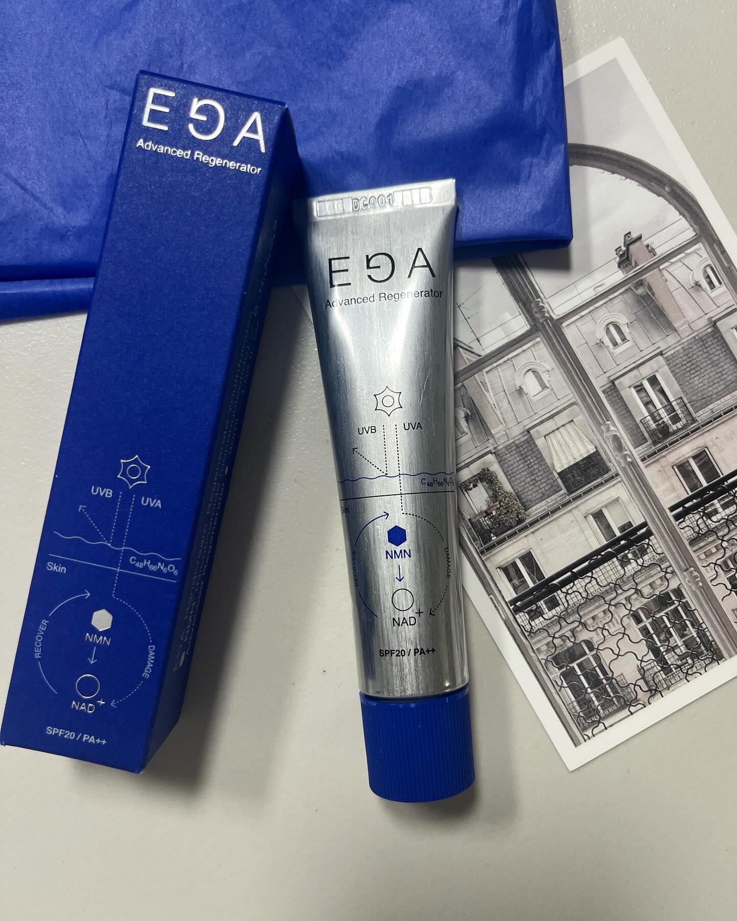#협찬 EGA 어드밴스드 리제너레이터 30ml 
여름철에도 핸드크림 자주바르는데 요건 자외선 차단기능이 들어있어 더욱 특화된 핸드크림이네요. 골프나 자전거, 러닝등 야외 스포츠 할때도 필수로 써야할거같구요. 국내최초 ’손티에이징‘ ㅎㅎ 주름개선과 탄력,보습효과도 확실하고요 실제로 써보니 자외선차단이 들어있어 끈적임이 심할거같은데 그러지 않아요. 백탁도 없어서 그냥 사용하기 좋구요 향이없어 남녀노소 휘뚜루 마뚜루 사용가능해요!!
>> ‘에가 자사몰’ 포토리뷰로 남기면 피부과 체험권 자동 응모(8월말까지)
#에가 #에가핸드크림 #자외선차단핸드크림 #SPF핸드크림 #핸드크림SPF #손티에이징핸드크림 #에가NMN