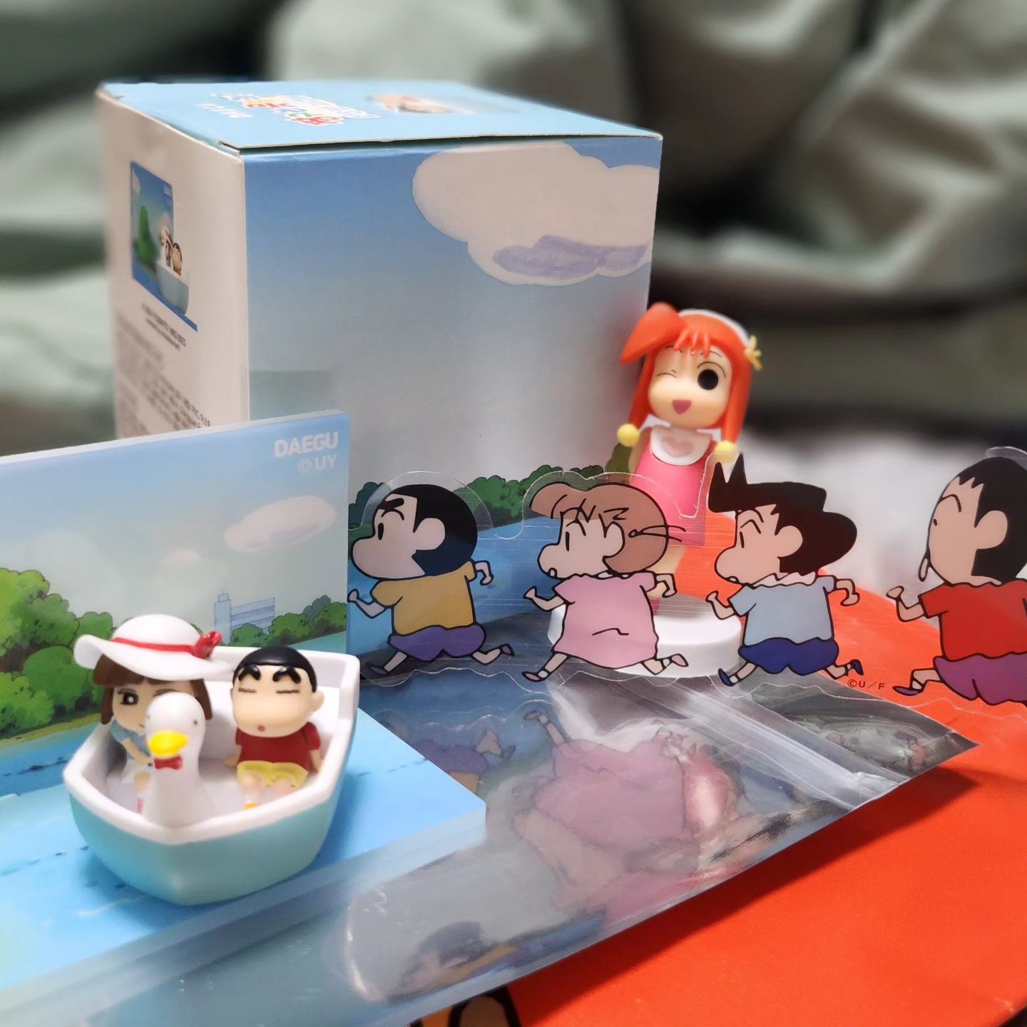 내가 대구까지 간 이유... 

#짱구 가 뭐길래... 

#짱구는못말려  짱팬인 친구랑 이 한정판 피규어사러... 대구까지! 다녀왔습니다!!

#시네마퍼레이드투어 는 판교->대구->부산->신촌 더현대 에서 기간 별로 진행되고 각 지역마다 한정판 피규어를 판매해요!! (저는 판교때..
 못샀어요.. 내앞에서 품절... )

이번에는 무조건 사겠다고!!!
#짱구팝업스토어 라나 보겠다고 대구까지 왔는데!!! 새벽 6시 30분에 왔는데!! 대기줄 실화??

102번 째지만 이번에는 그래도 #한정판피규어 는 겟했네요 😭 

선착순 금색 짱구는 품절이었어요... 

여러분... 짱구는 ... 못말려요... 짱구 사랑은 끝이 없습니다.. 무서운 사람들... 나보다 독하다 독해!!

#다음은부산 #다음은몇시에나가야하지
#짱구덕질 #쉽지않음 #대구가서쿠로미산건비밀 
#더현대 #더현대대구 #더현대팝업