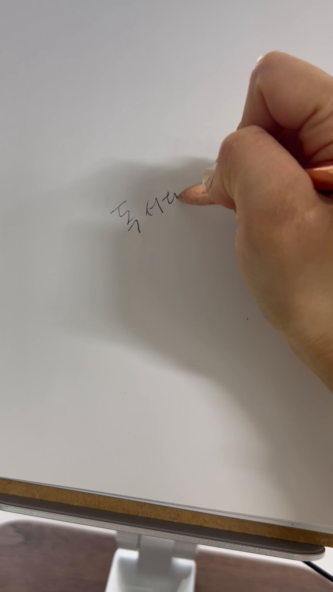 [어드로잇] 독서대