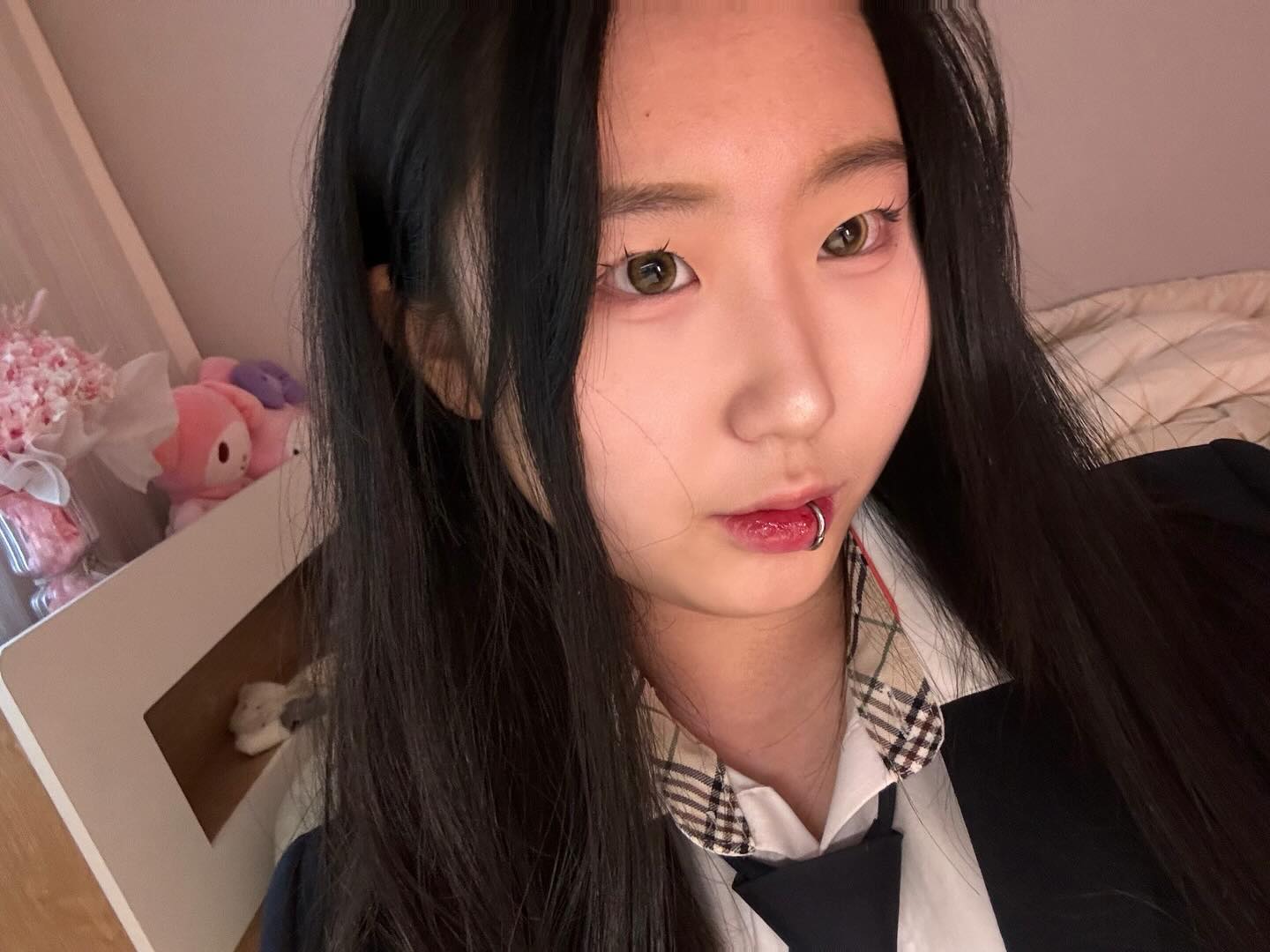 쀼 

#08 #교복 #교복스타그램