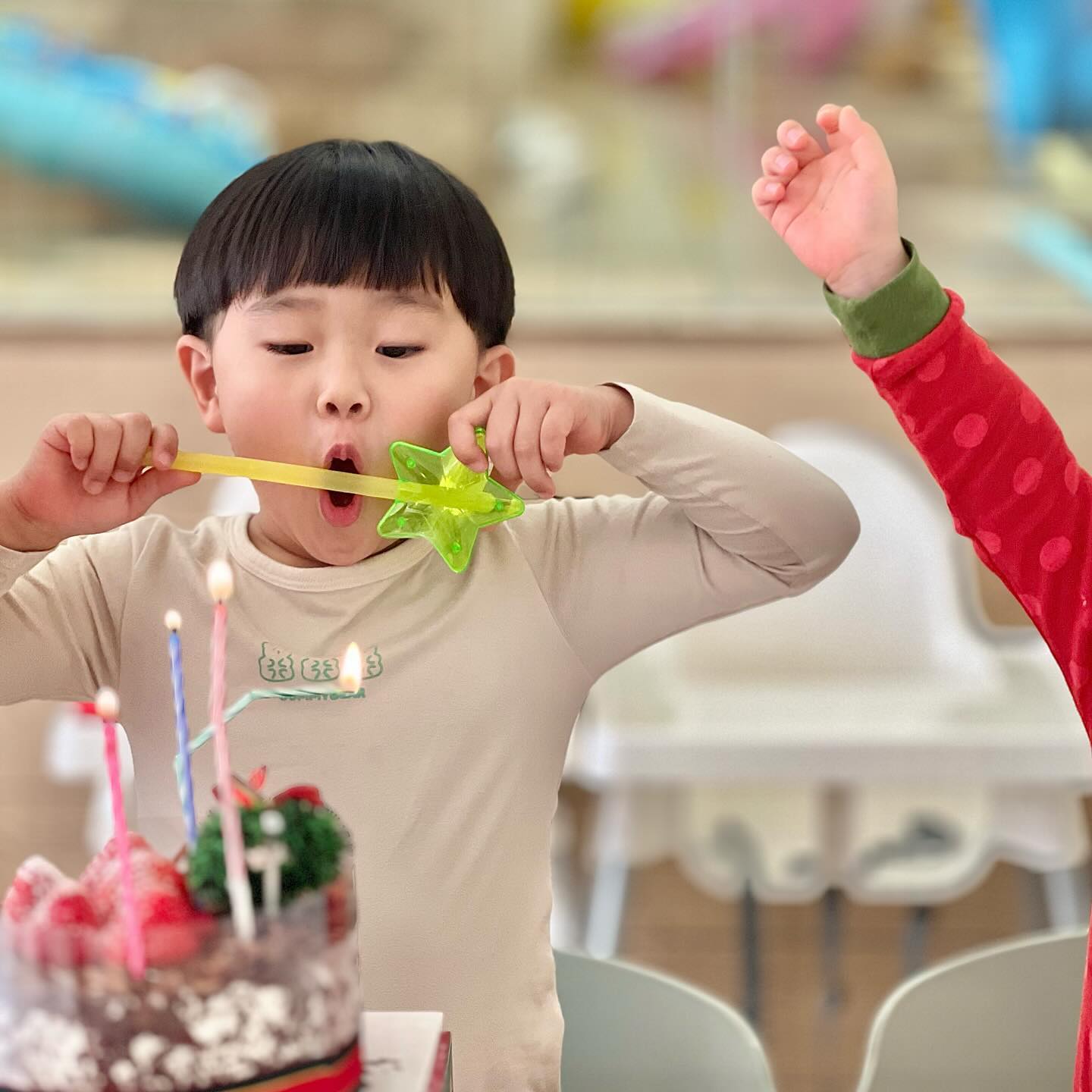 올해도 초이쓰 케이쿠 🍓🎂
#오늘의베샷
#52개월아기 #생후1596일