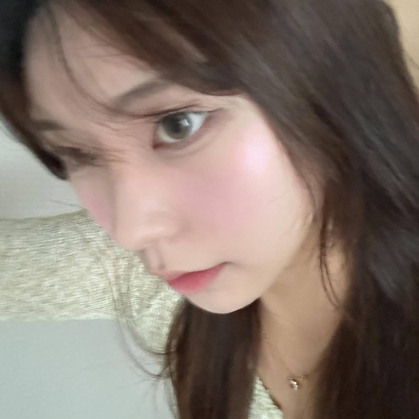 #협찬 투쿨포스쿨 아트클래스 블루밍 렌즈ど⁰̷̴͈꒨⁰̷̴͈う
(1month | brown | 13.0mm) 
toocoolforschool_official 
winc_app 

다가오는 가을에 어울리는 화사한 #톤업렌즈 라구욧!-!
홍채와 어우러져 자연스럽고 입체감 있는 눈빛 연출이 가능해요🤍ྀི

-
#투쿨포스쿨 #투쿨포스쿨렌즈 #윙크 #윙크렌즈 #winc #아트클래스 #블루밍 #블루밍렌즈