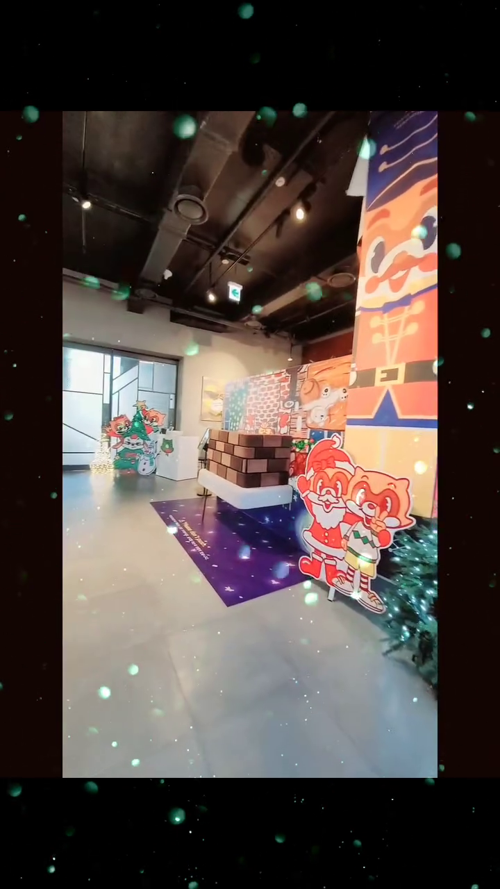 홍대팝업 크리스마스팝업스토어 THE GOOD VIBE LOTTY

크리스마스이브, 성탄절, 연말연시에
연인, 친구, 가족들이 함께 즐길 수 있는
한창 추워진 영하 날씨속에 밖에서 추위에 떨지 마시고 
실내에서 따뜻하게 데이트해보세요

​

#홍대팝업 #크리스마스팝업스토어 #더굿바이브로티

#로티팝업 #롯데월드팝업 #크리스마스데이트장소

#홍대데이트장소 #홍대갈만한곳 #서울팝업추천

#크리스마스데이트 #연말호캉스 #데이트장소

#데이트장소추천 #크리스마스가볼곳 #캠핑바리스타

#THEGOODVIBELOTTY