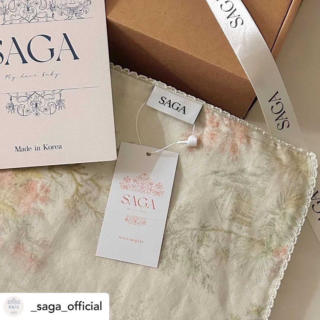 Posted withregram • _saga_official 🩷설날 EVENT (오늘부터 참여 가능)🩷
오직 인스타그램에서만 진행하는 사가 설날 #리그램이벤트 !!

설날을 맞아 특별한 이벤트를 가져왔어요!!
총 10분을 추첨해 사계절 아기 블랭킷을 쏩니다💘
⠀
⭐️ 이벤트 참여 방법 ⭐️
1. 사가 인스타그램 계정을 팔로우 해주세요!
2. 본 게시물에 ‘좋아요’를 눌러주세요!
3. 사가 계정을 본인의 계정에 리그램 해요!
4. 본 게시물 댓글에 ‘참여완료’와 함께 알리고 싶은 친구를 태그해요!
⠀
🎈참여 기간 : 1월 30일 ~ 2월 13일까지
🎈당첨 발표 : 2월 15일 (사가 피드 또는 개별 DM으로 안내)
🎈가브리엘, 베니스 블랭킷 (색상&사이즈 랜덤 발송)
⠀
이번 이벤트를 진행하는 인기 최고인 사가 아기 블랭킷은
먼지 날림이 전혀 없답니당💓

얇은 거즈를 두 겹으로 겹쳐 포근함은 덤☁️
실내, 실외 어디서든 엄마에게도 예쁘고, 아기의 분위기도 UP!
⠀
폭닥한 사가 아기 블랭킷을 사용할 수 있는 기회 놓치지 마세요🩵

#용띠맘 #용띠아기 #토끼띠맘 #토끼띠아기 #신생아선물
