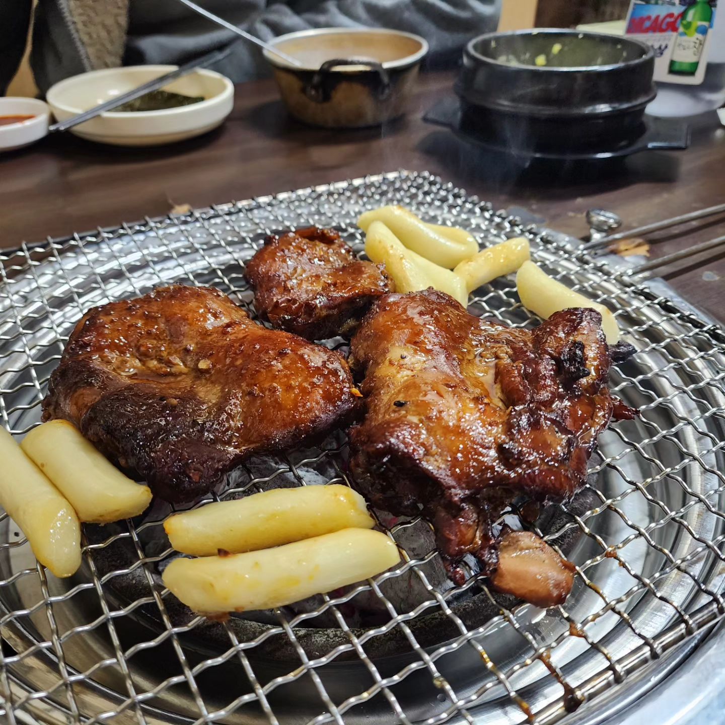 단백질 보충중
이제.알콜도 보충해야지
.
.
.
#맛스타그램 #먹스타그램 #밤새우는닭 #서변동맛집 #대구맛집 #서변동밤새우는닭  #닭갈비맛집 #닭숯불구이
