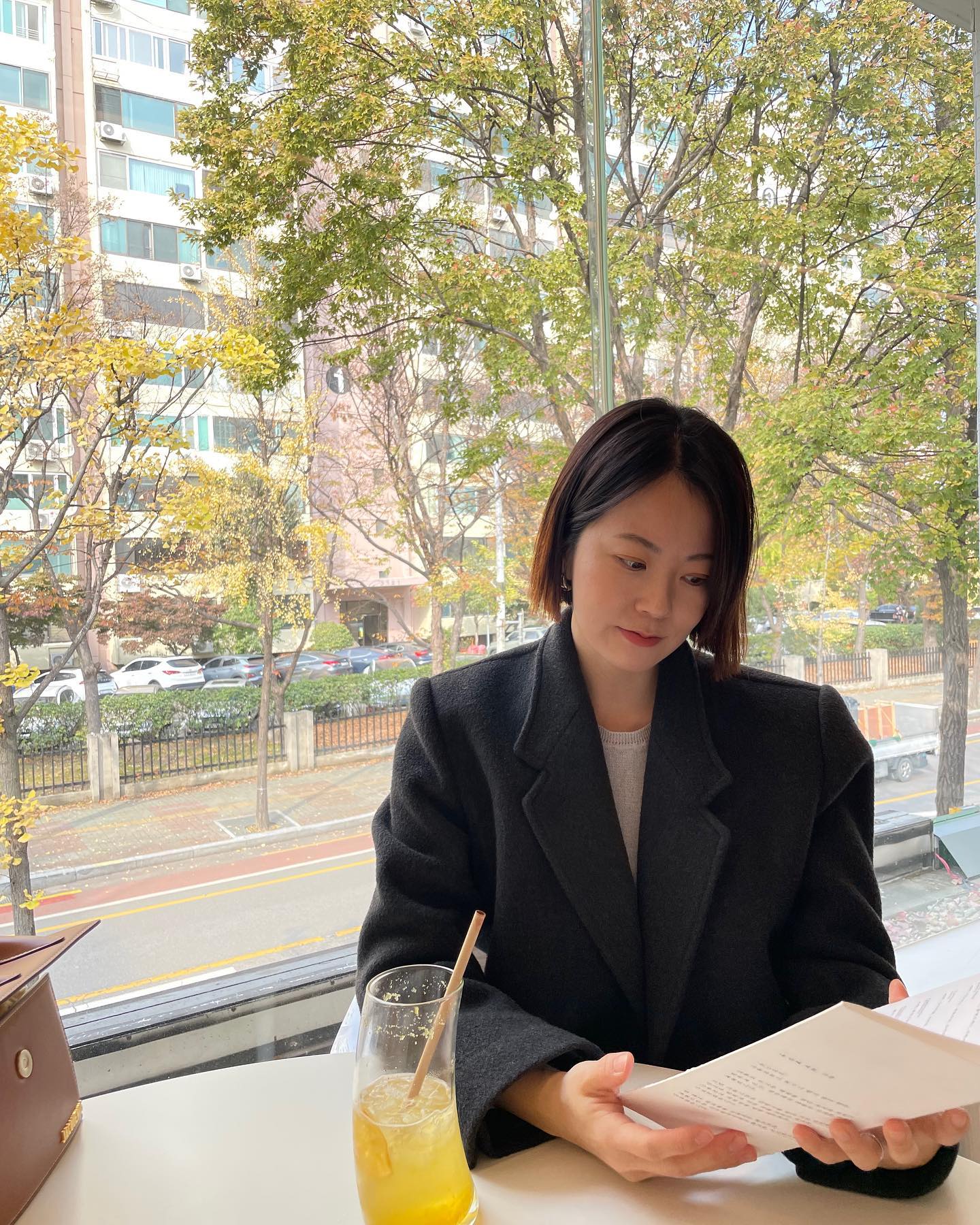가을 끝나버렸네에 🍂
한적한 평일 낮 데이트 너무 좋은데
낮이 너무 짧아져서 아숩다 🥲☀️