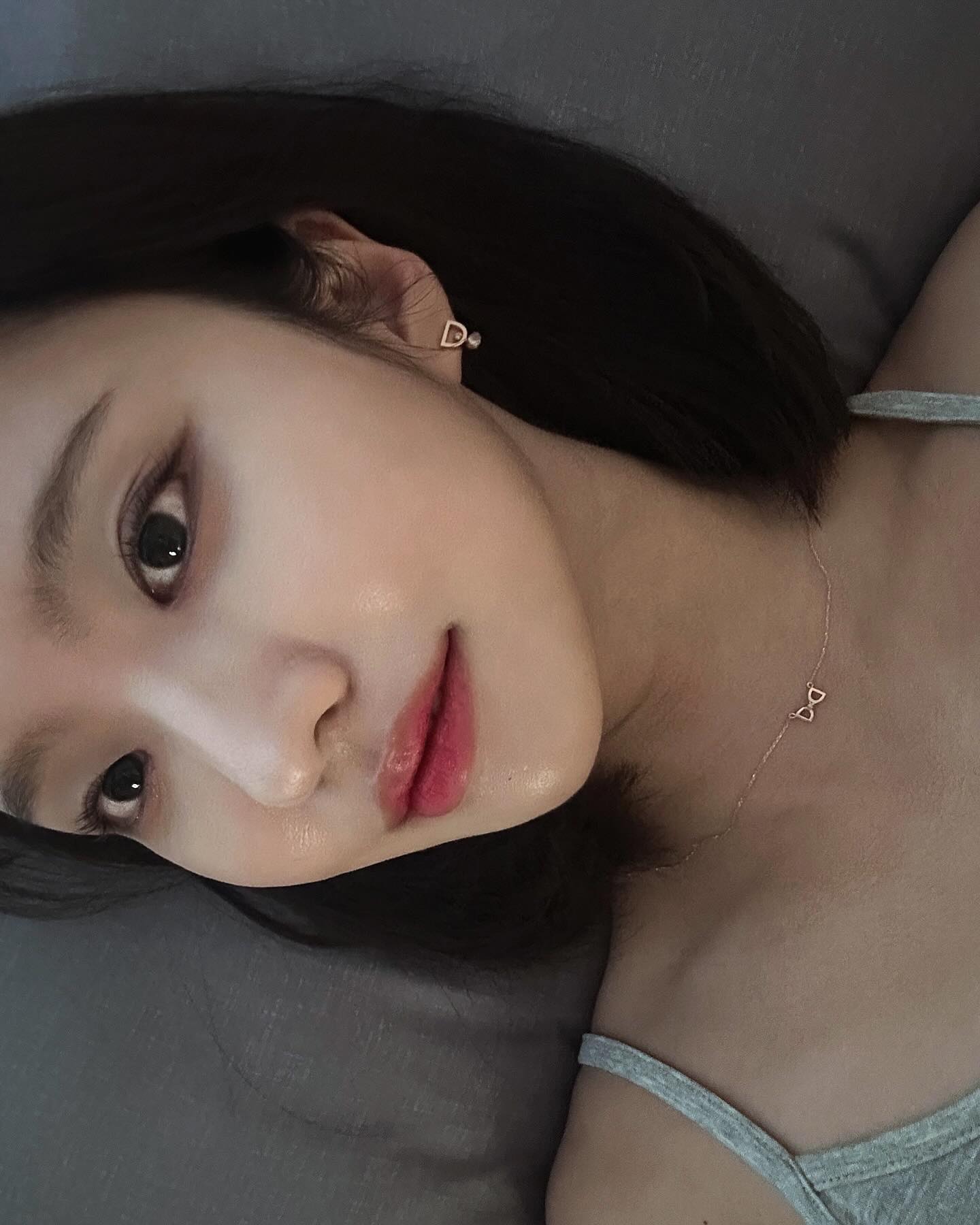 화장 잘된날은 기분이 좋거든요 💙