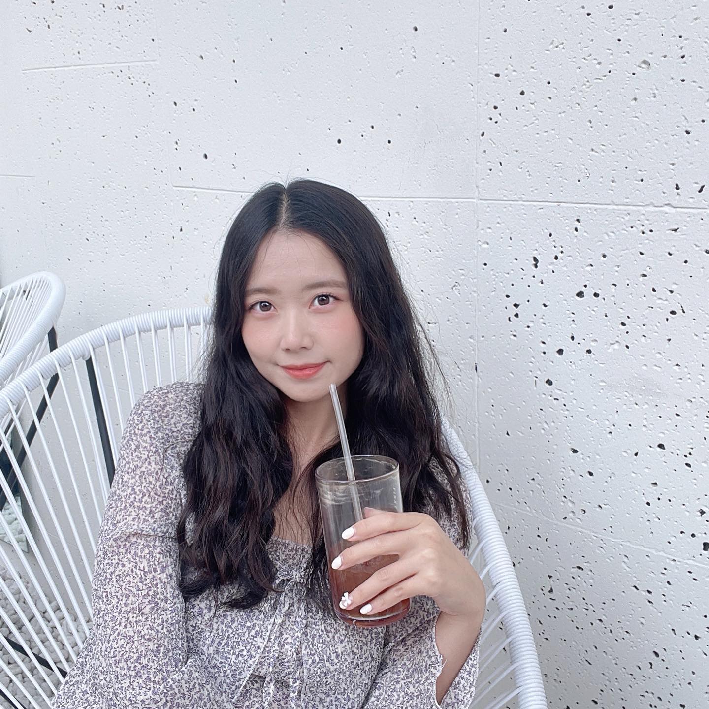 오랜만에 셀카📷
.
.
.
#강남역카페 #얼스타그램 #셀카 #오오티디 #패션피플 #좋아요반사테러 #좋반 #맞팔환영 #일상소통 #먹팔 #먹스타맞팔