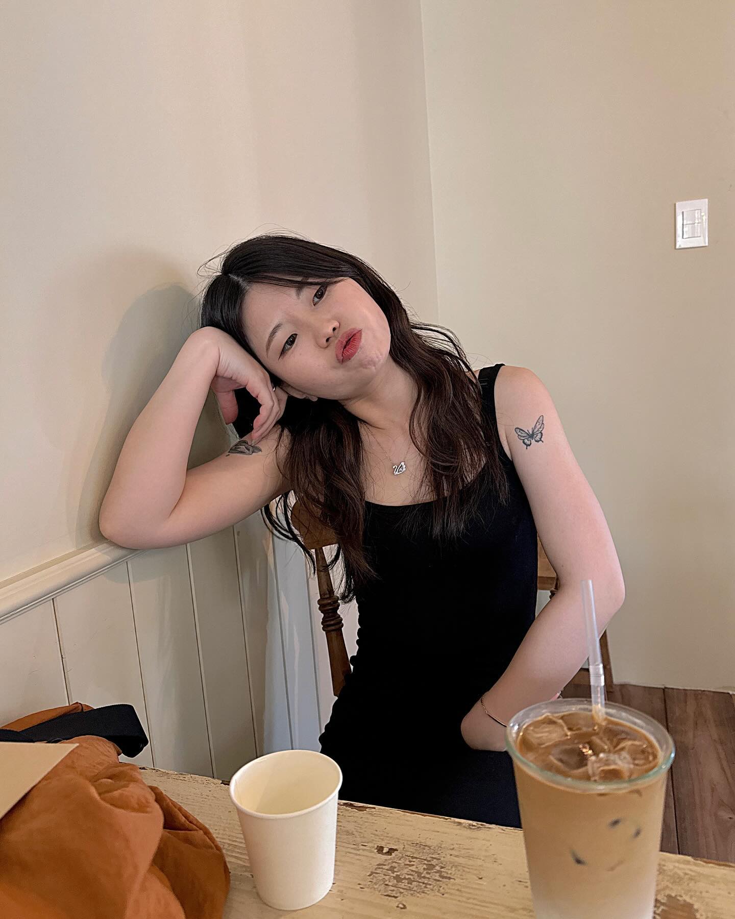 너무더워🔥

#경주 #경주카페 #경주여행 #경주맛집 #료코 #델레테테
