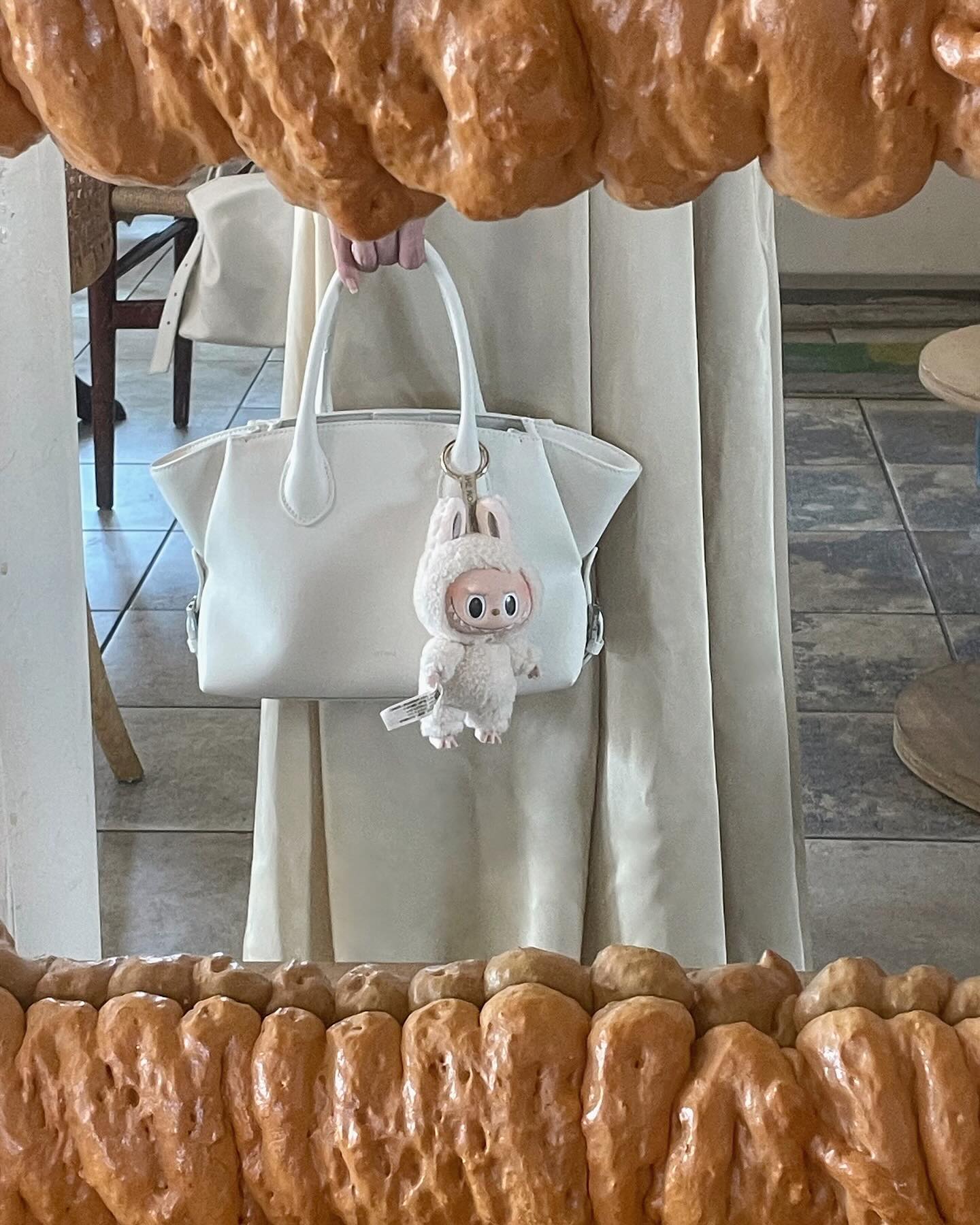 오늘도 부디 🕊️