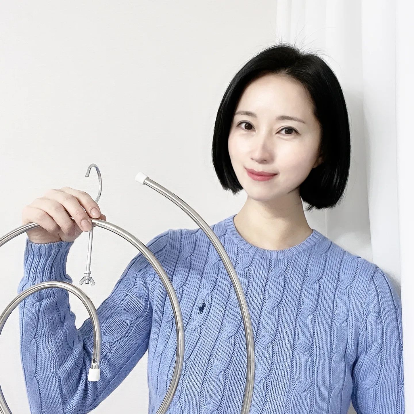 #협찬
살림도 장비빨~~
#일상공감#빙글뱅글건조대는 나선형 디자인이라 공기 순환 효과가 증가하고 이불,커튼,빨래 등 부피가 큰 세탁물의 공간
차지 최소화로 스테인리스 스틸 재질로  최대 12kg까지 
버틸 수 있는 우수한 내구성, 가벼운 무게감, 이불뿐만 아니라 
다양한 세탁을 건조에 활용 가능하고 깔끔한 스테인리스 스틸 자체로 제작되어 칠 벗겨짐 등의 애로사항이 없이 사용이 가능해 공간차지하지 않고 건조두 잘 되니까 자취생 필수템같아요^^

#일상공감빙글뱅글건조대#빨래건조대#원형빨래건조대#나선형빨래건조대#이불건조대#이불빨래#건조대#빨래#집꾸미기#인테리어#원룸인테리어#자취생#공간활용#
건조대추천#살림템#좁은집인테리어#살림스타그램