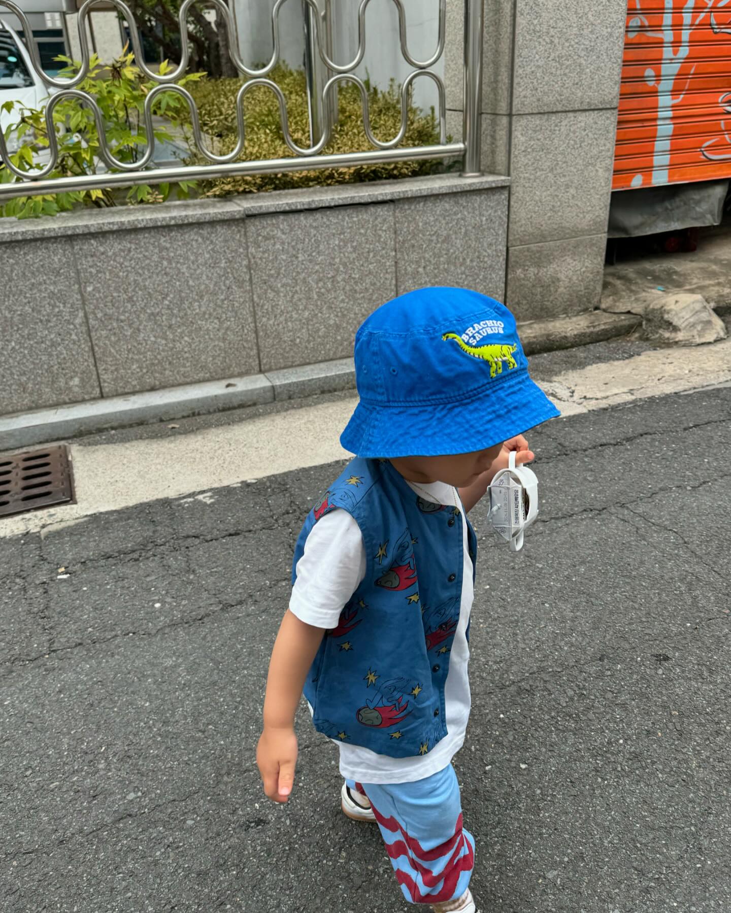 오늘은 어린이집 바다 펀펀데이💙

#아들룩 #아들맘 #블루