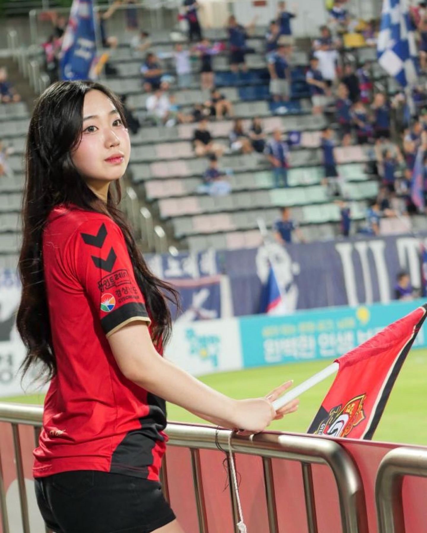 #경남fc 

앞으로도 잘 부탁드립니다🤗❤️‍🔥

#경남fc치어리더 #k리그 #축구 #치어리더 #치어리더그램 #루미너스 #조한나치어리더