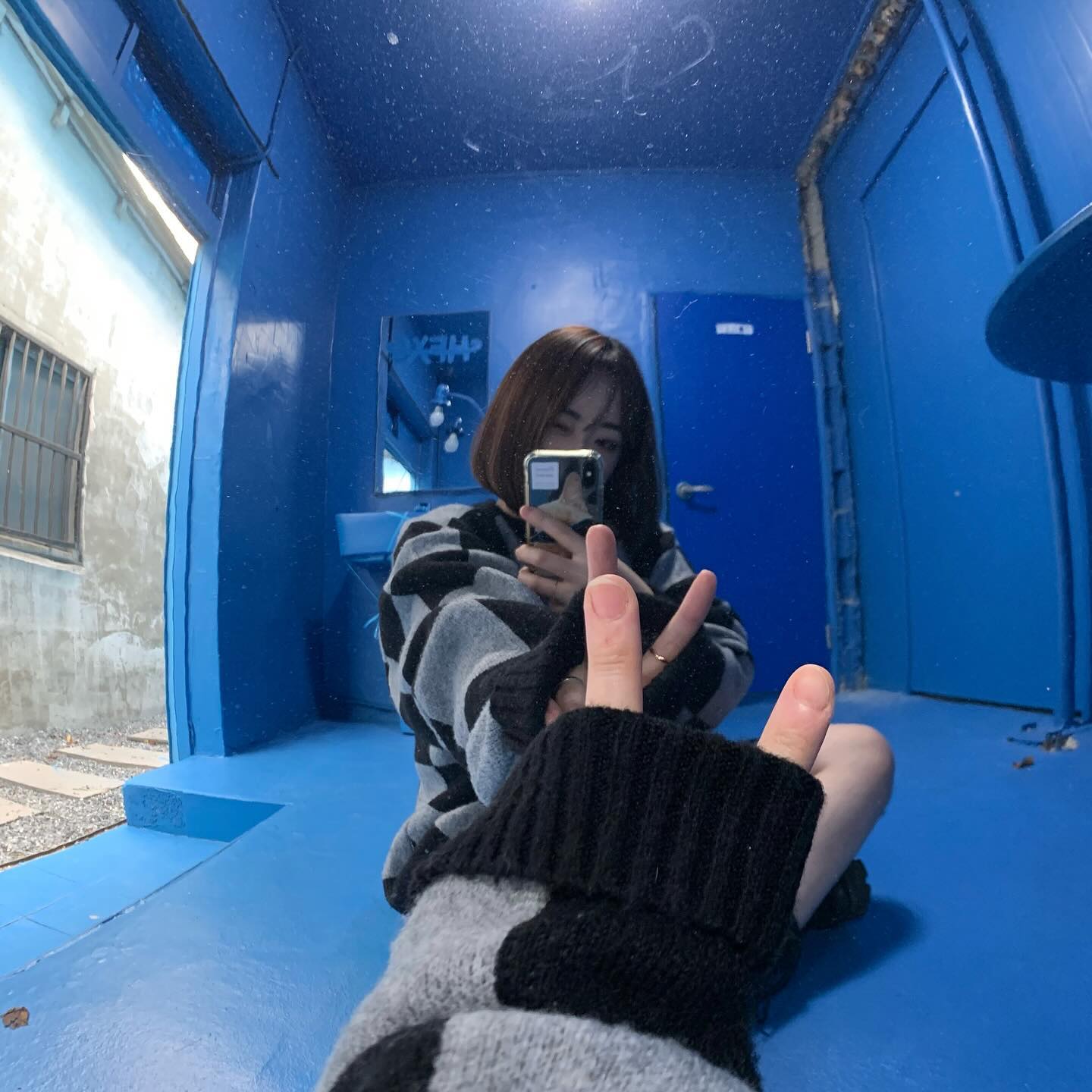 나의 첫 부산혼여 #성공적 #부산 #여행 #히피펑키클럽 #동동이 #💙 #🖤