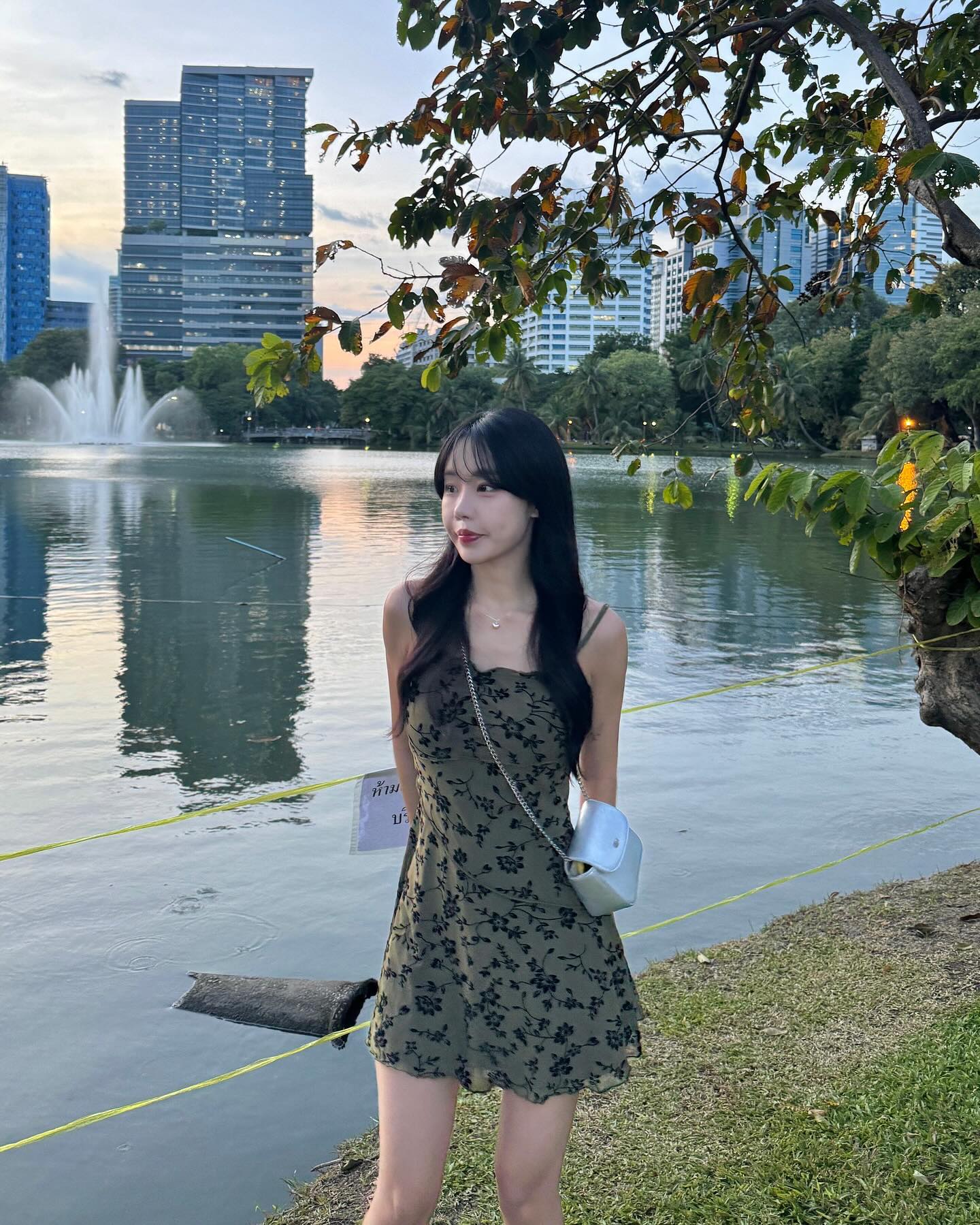 왕도마뱀은 못봤지만 냐옹이들은 실컷 본 룸피니공원🌿🕊️
그리고 짱 달지만 볼따구 시려웠던 대왕 땡모반 🍉🥤!