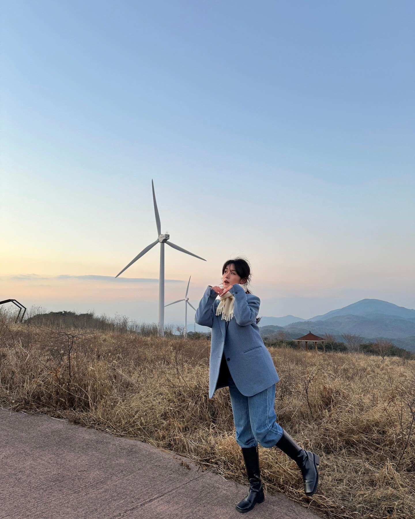 손 발 꽁꽁이여도 .. ❄️ 그저 해피 .. 🩶