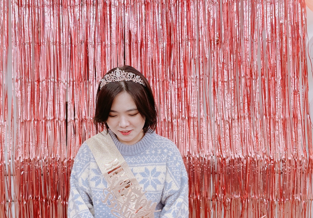 그냥, 지나가는 시간들이 너무 아쉽다🎄
더 아껴주고 해주고싶은 것들은 빼곡한데, 
변함없이 흘러가는 순간들이
좀 야속할때가 있다 
그래서 사진을 찍나봐👀
찍어만 주다가 찍히면 그렇게 어색해🧐

#미리크리스마스 #안녕2023