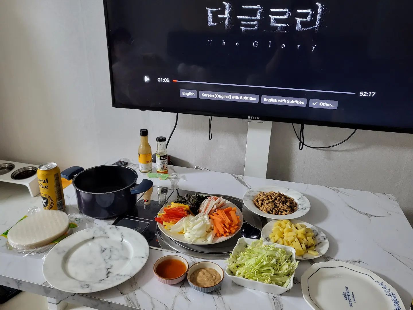 월남쌈해서 남편과 오늘은 맥주 한잔 하며 #더글로리 2를 볼거에요😊
너무 신나요😆😆

#첫줄 
#넷플릭스 #월남쌈 #홈쿡 #집밥 #집밥스타그램 #쿡 #쿡스타그램 #homecooking #좋아요 #소통 #좋반 #선팔환영 #선팔하면맞팔