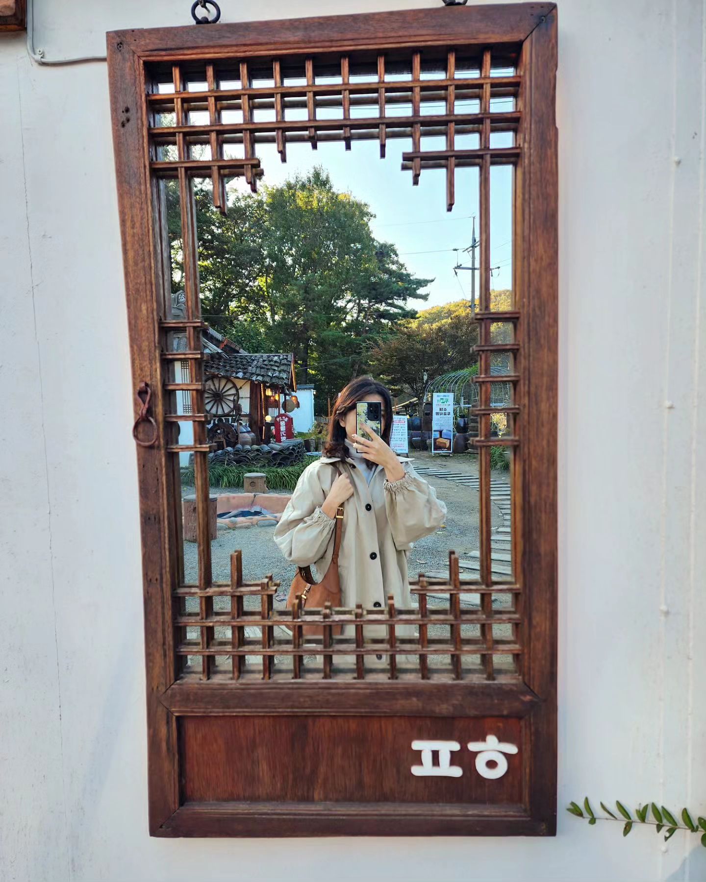 가을가을한 요즘 딱인 최애 가방🫶

베이지 덕후인 제 스타일에
어떻게 매칭하든 너무 예뻐요

👜 로에카 다이앤 호보백

#협찬 loeka_official #깡양_데일리룩