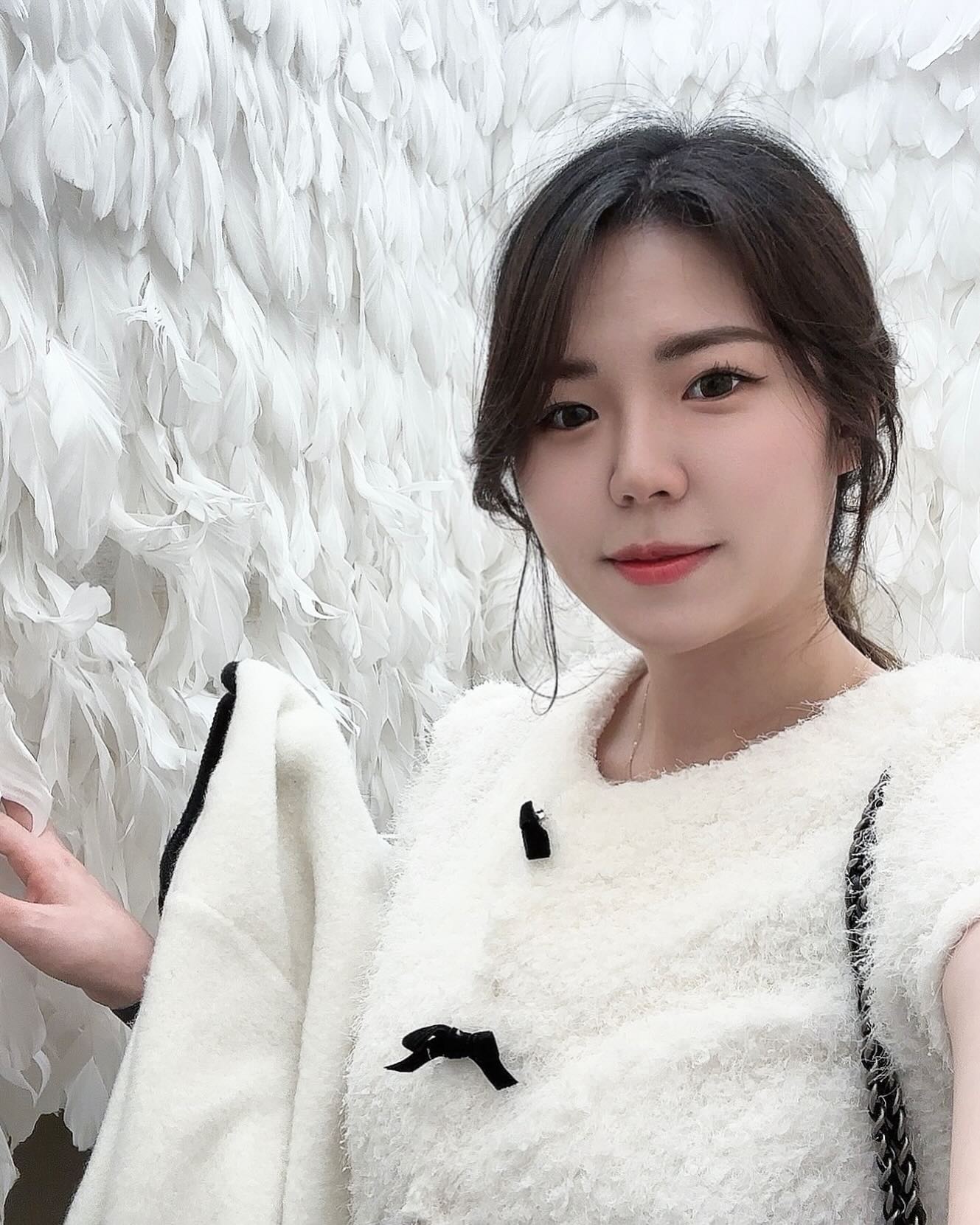 깃털 내옷이랑#혼열일체 ㅋㅋㅋ

#메이드림영종도 #휴무기록
