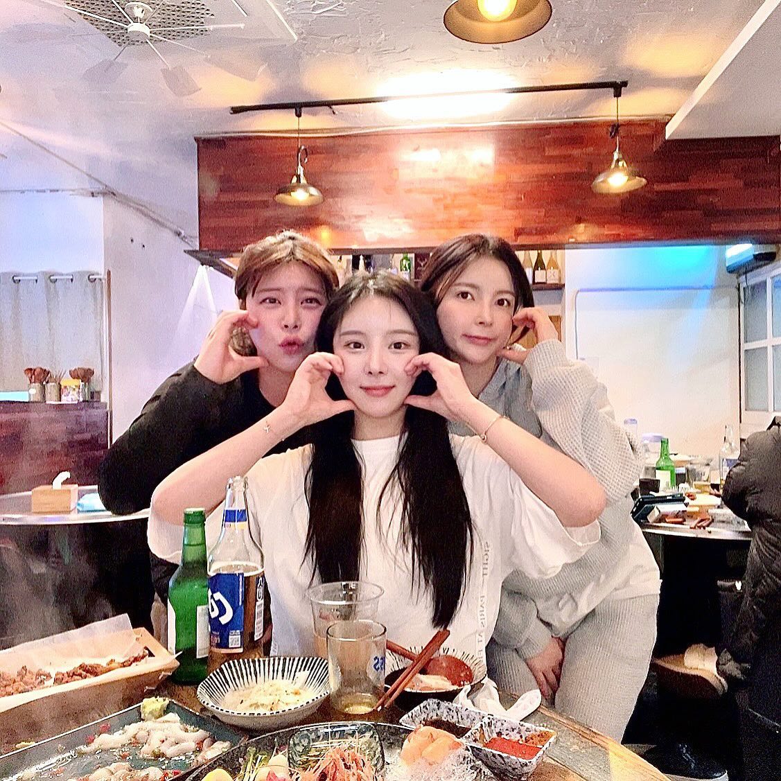 즉흥 셋이모인 🌙

제주도 자주놀러왕 이뿌니✊

#제주살이중 #제주 #육지 #동생