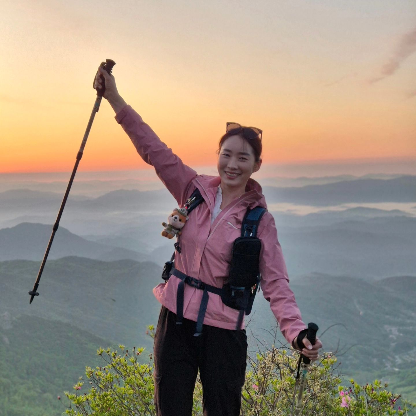.
2024.05.04 #황매산
#일출산행 #무박산행 
#해돋이 #너무예쁘다

#등산하는여자 #운동하는여자