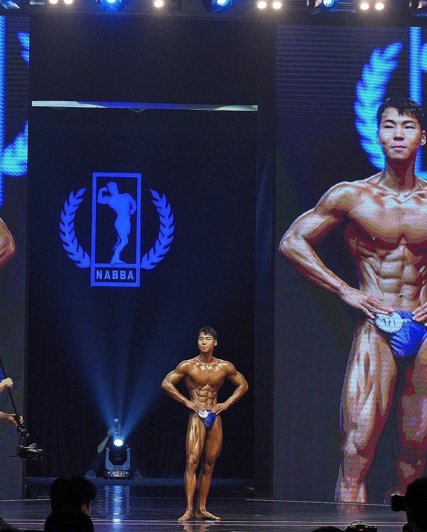#스포츠모델 
무대 위에서 내가 바라보는 시점

매년 나바에 도전하는 이유는
올라간 순간 과정을 가장 빛내주는 단체라서✨
.
.
#nabbakorea 
cocozacque_sports 

너무 오랜만에 왔죠?! 모두 12월은 더 행복하게🎄
.
.
#피트니스모델 #경기복 #나바코리아 #프로퍼센트