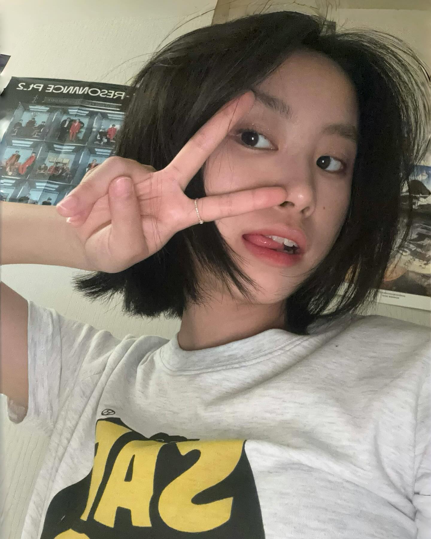 ^^