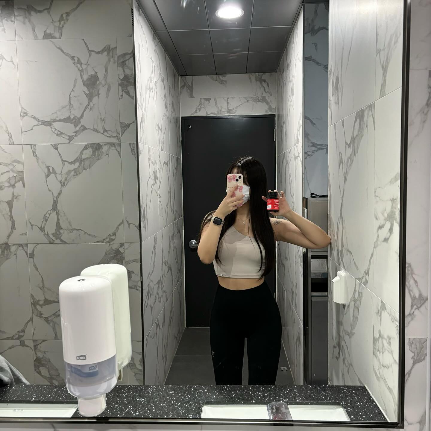 #ad 🏷️ dr_labnosh 
혈당관리 다이어트 혈당슬림컷♥️

바쁘고 아파서 운동을 몇달 쉰 내가
그나마 체중관리를 할 수 있었던 이유..!!
체지방 뿐만 아니라 혈당까지 컷해줘서 마음놓고 먹기 가능😌

하루 2알로 올해에는 건강하게 다이어트해보기❕

#다이어트보조제 #다이어트추천 #체지방혈당 #식후혈당 #체지방관리 #2중기능성 #닥터랩노쉬후기 #카테킨다이어트 #식후애착템