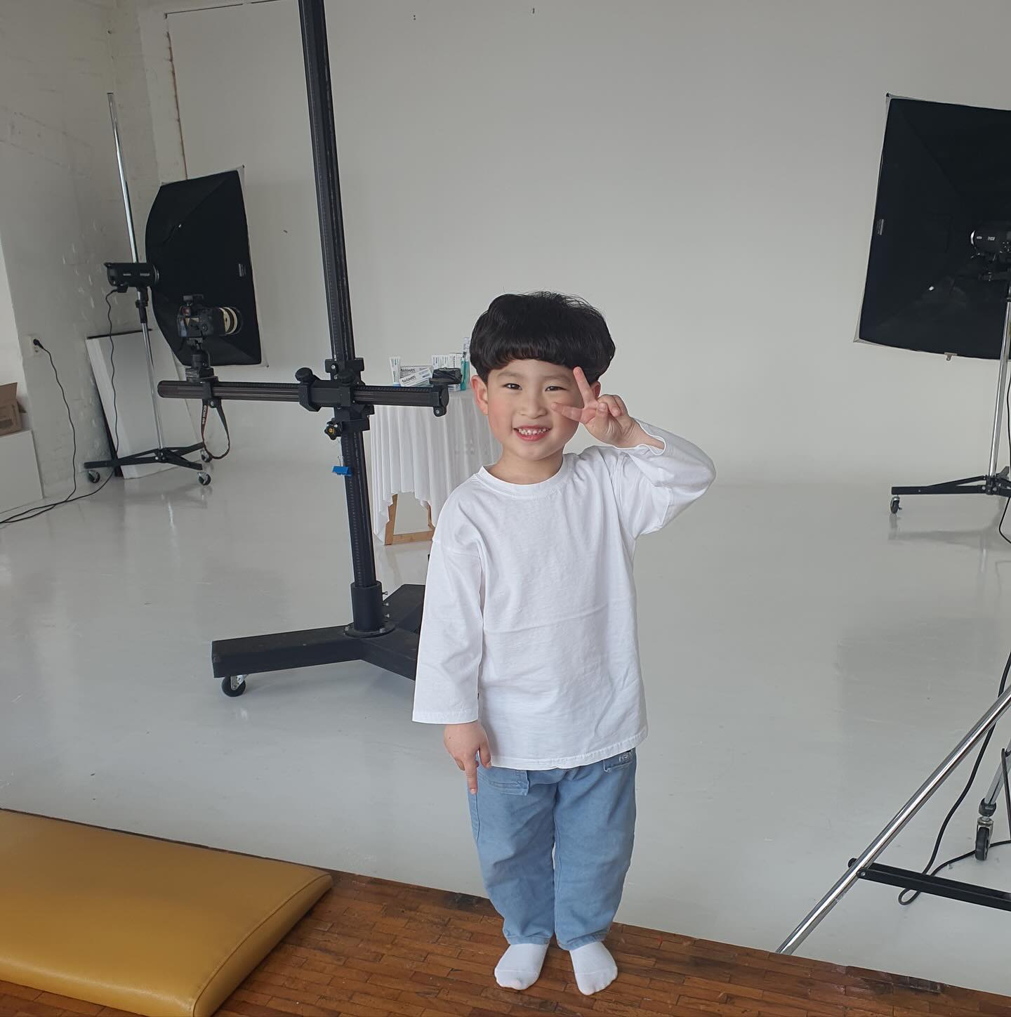 #조유엔터테인먼트 #유아모델 #치약광고 #첫촬영스틸 #배우지망생 #뮤지컬배우지망생 #취미스타그램 #투투스치약 

[메디덴코] 투투스키즈 치약 광고촬영
프로필 사진 촬영 후
첫 촬영,
출근이라 같이 못갔지만
잘 하고 와서 다행쓰😁
즐거웠다니, ㅋㅋㅋ(집와서 기절했다는ㅋㅋ)
추억많이 쌓고 즐겨라,❤️