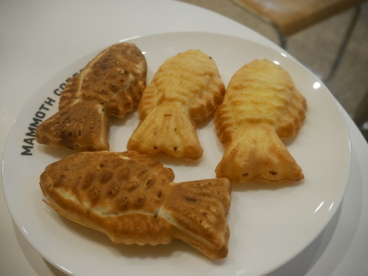 매머드커피 신메뉴 붕어빵꾸러미 한입츄러스