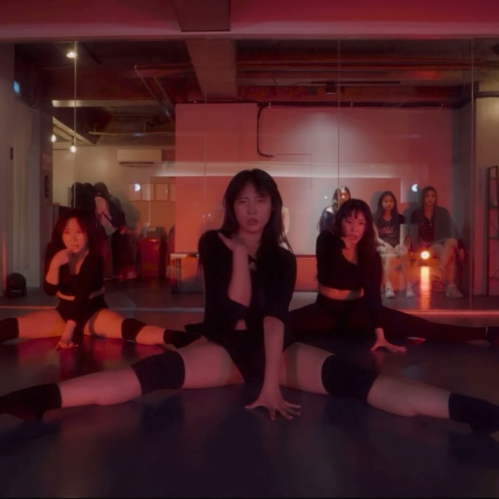 제가 조아하는 던댕님들쉅 🫶🏻

C. yubeen_jory_ X _dia_kim_ 
S. crush9244 #youandi 
P. ofd_onlyforward