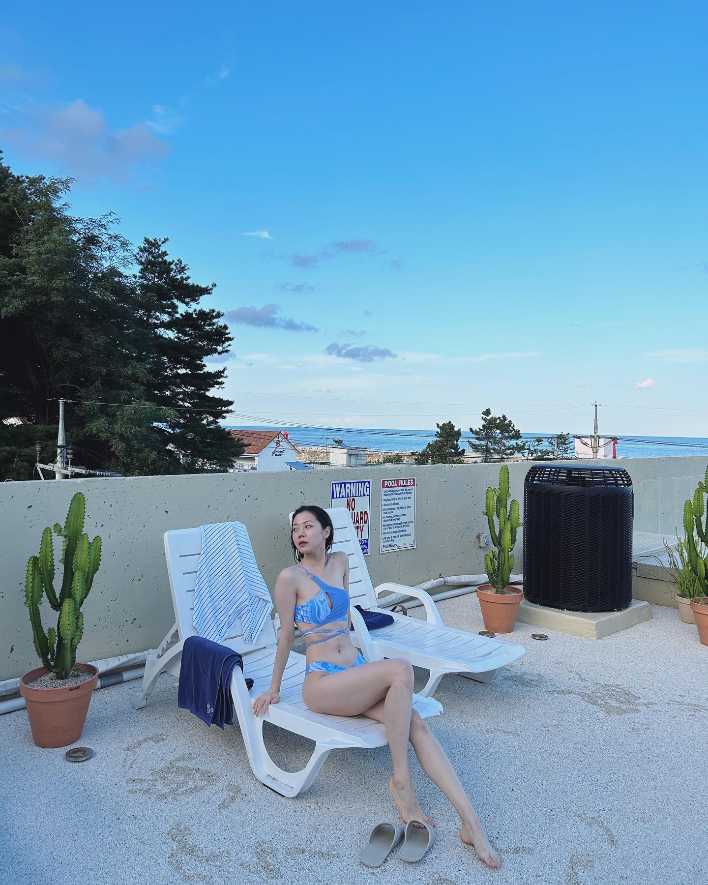 사서 묵혀둔지 1년 된 비키니 겨우 개시해봄👙🌊 Bought this bikini a year ago and finally tried tit on. Shame that I didn’t wear it earlier!
