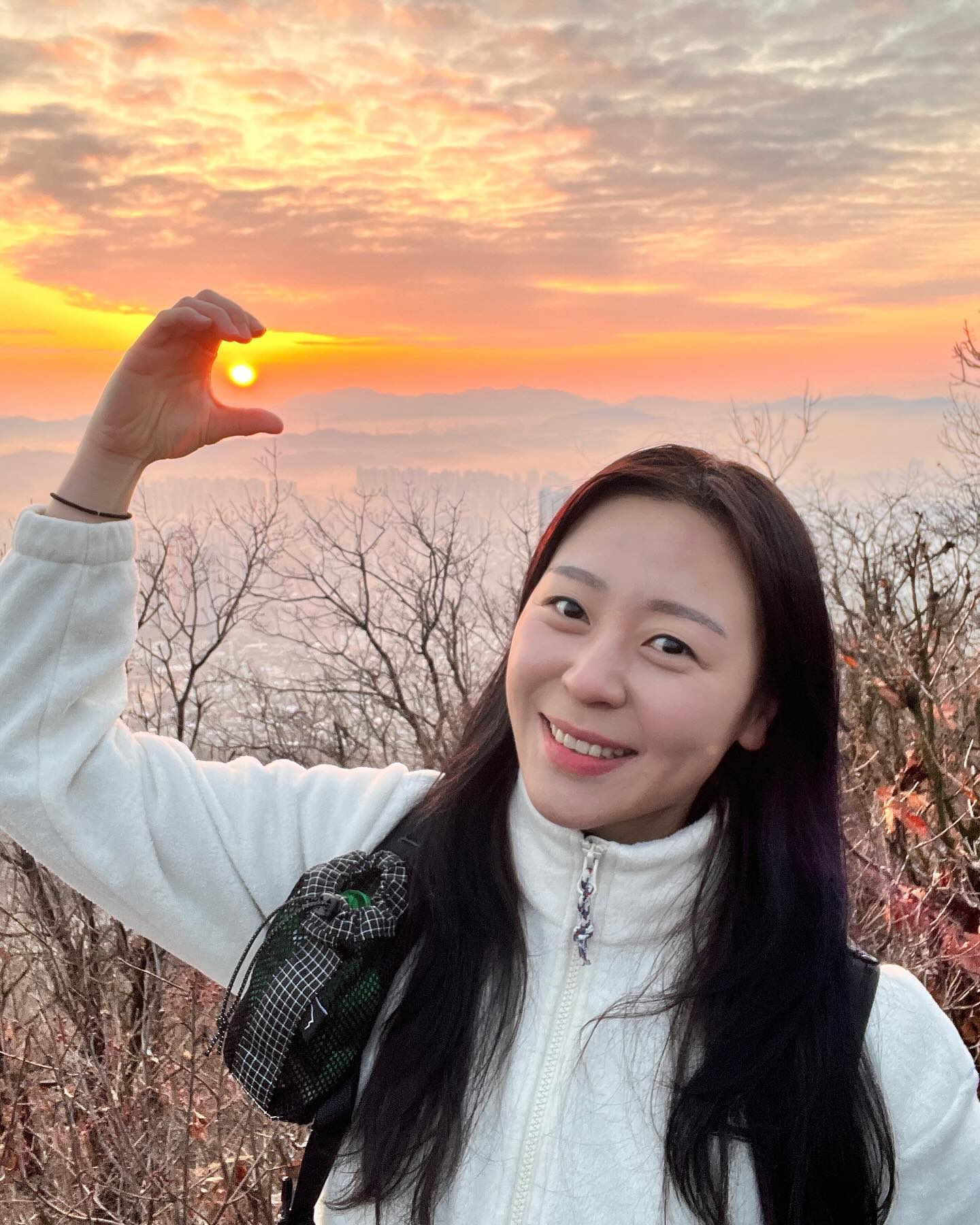 .

새해 일출 산행 🌅

#소래산 #새해일출 #일출산행 #등산커플 #너는나의태양 #chaelee_mountain #20240101