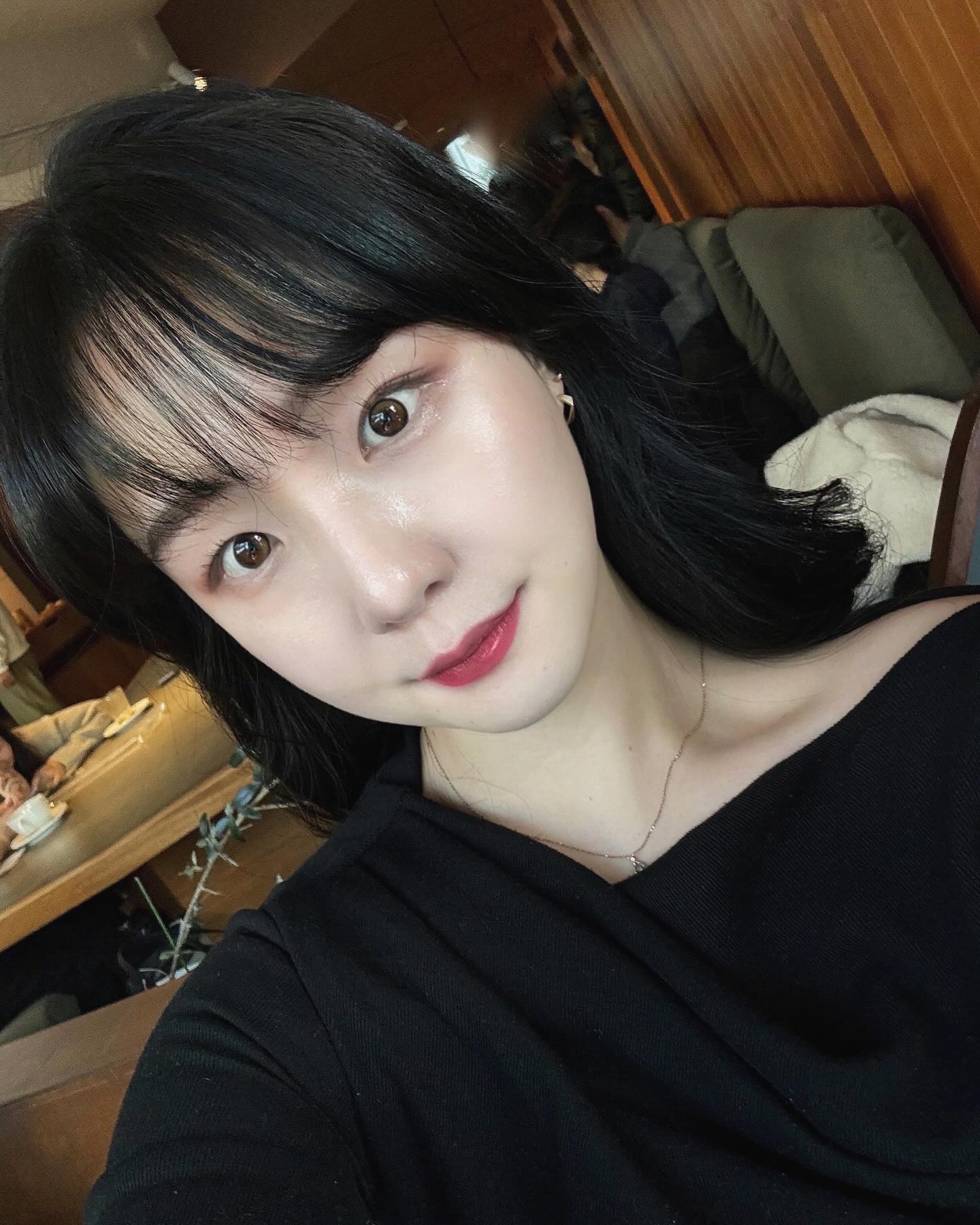 오랜만이에오 ~*⸌☻ັ⸍*