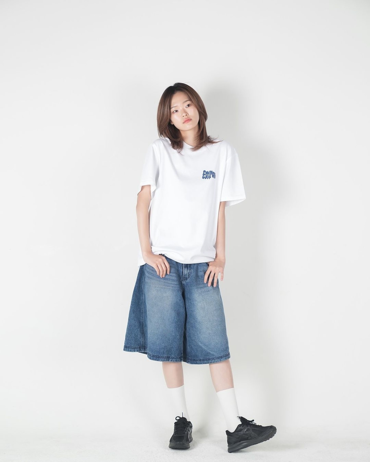 pickandchoose__crew 
pickandchoose_official 

Model yoon_e0 
Brand edmmond 

#픽앤츄스 #pickandchoose #에드몬드 #eddmond