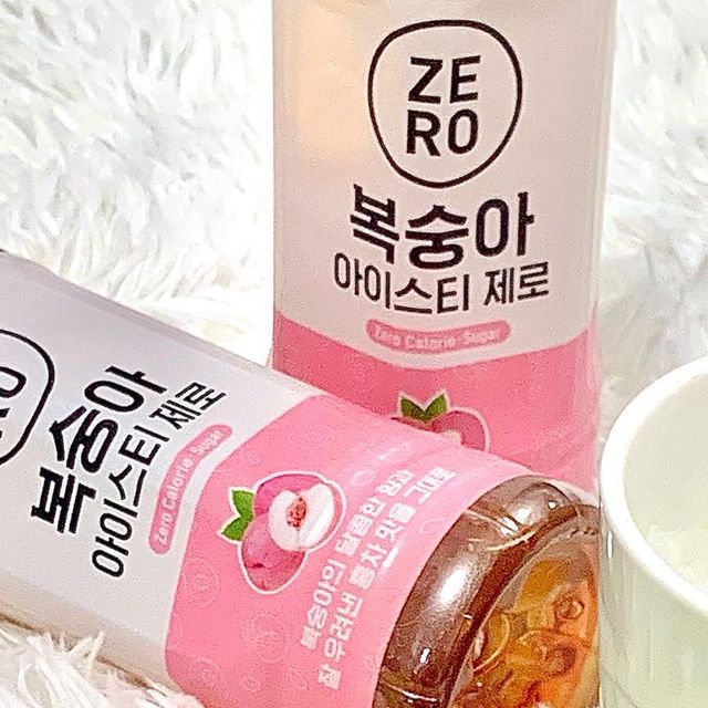 요경이 먹스타 ღ on Instagram: "#광고 맥널티에서 한박스 보내주셨는데 다 먹고 3개 남았다😃 커피를 안 마셔서 스벅을 가도 자허블 먹고 집에서도 아이스티를 타 마시는데 이제는
