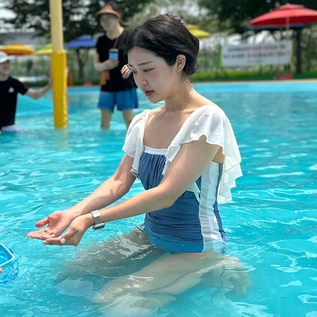 주세요 손?

#정숙한모노키니가요즘취향