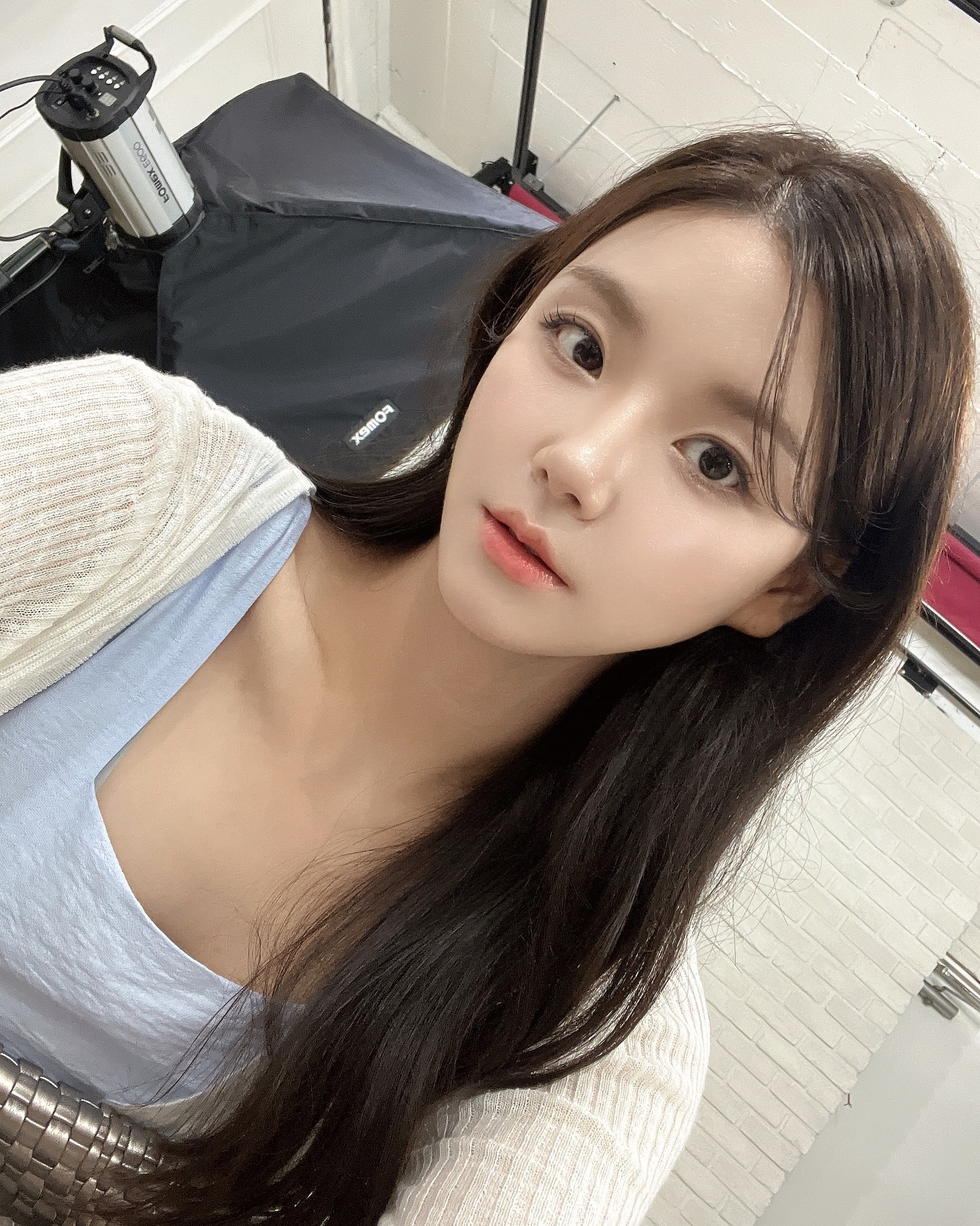 #협찬
살이 증맬 디룩디룩쪘는데 살빠졌다는 소리 듣는 요즘!
현시점 젤 핫한 #온다리프팅 받고왔어요🤍
선생님들 다 너무 친절하시고 넓고 깨끗 쾌적해서 넘 좋았어요
하나하나 꼼꼼하고 세심하게 봐주셔서 감동🥹
무엇보다 저는 하루만에 효과가 보여서 넘 좋더라구요!
멍이들거나 붓지않아서 더더욱 좋은..🫧
2-3회 해야 더 효과좋다하셔서 전 재방문의사 100%!!!!!!

강남본점은 남/녀 전문의!! 6인의 원장님들이 직접!!!진료 하셔서 더 좋았어요얼태기이신분들 꼭 가보세요❤️

#thecellskin #더셀피부과 #피부심 #더셀랩 #선릉역피부과 #대치동피부과 #한티역피부과 #역상동피부과 #연예인피부과 #피부과전문의 #피부과추천