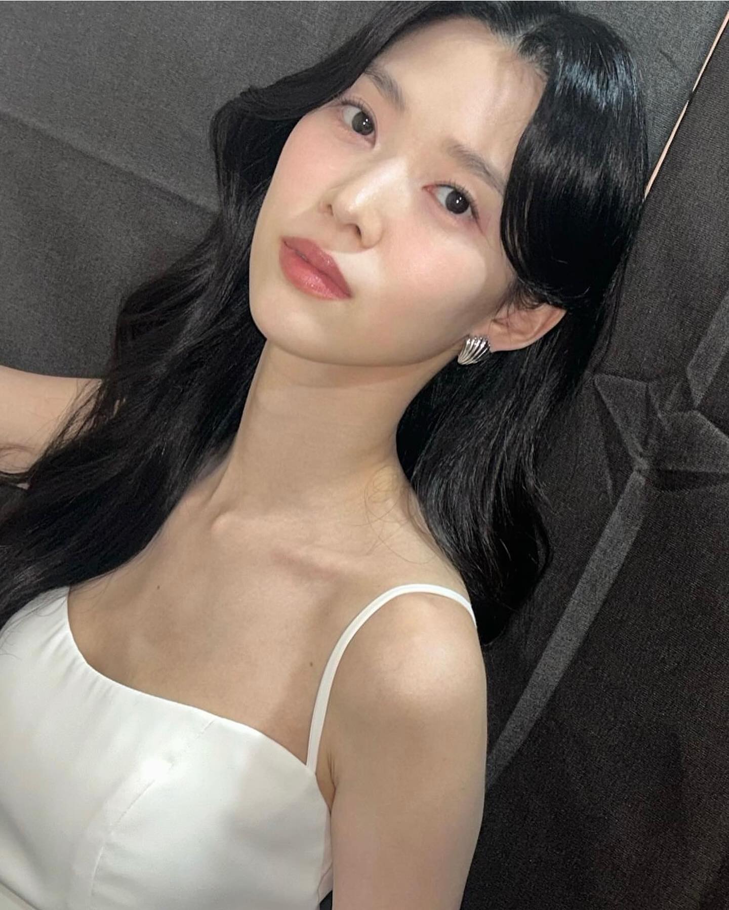 부천영화제 폐막식 청순 이서🤍 honestly_august

Makeup d.young 
Hair dakyeomeee