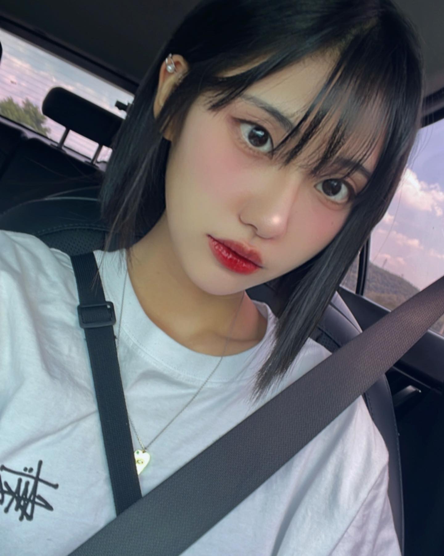 오직 우리만이 선명한 이 느낌