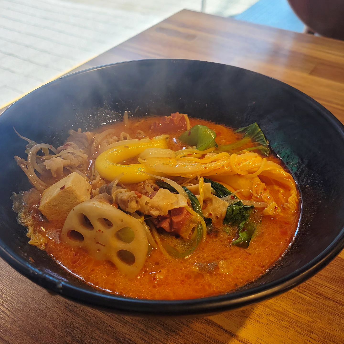 마라공방 마라탕 너무 맛있다.. 적당한 얼얼함과 중독성있는 국물😋

#노량진맛집 #마라공방