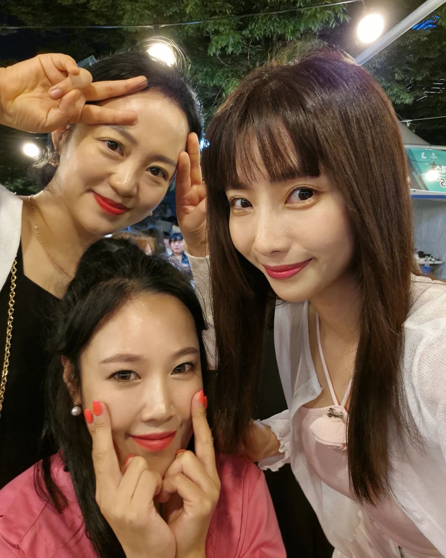.
이쁘니 친구들❤️🖤
대전 나들이 

#대전맥주
#대전맥주페스티벌🍺 

simmm_ej
l.h.you.love