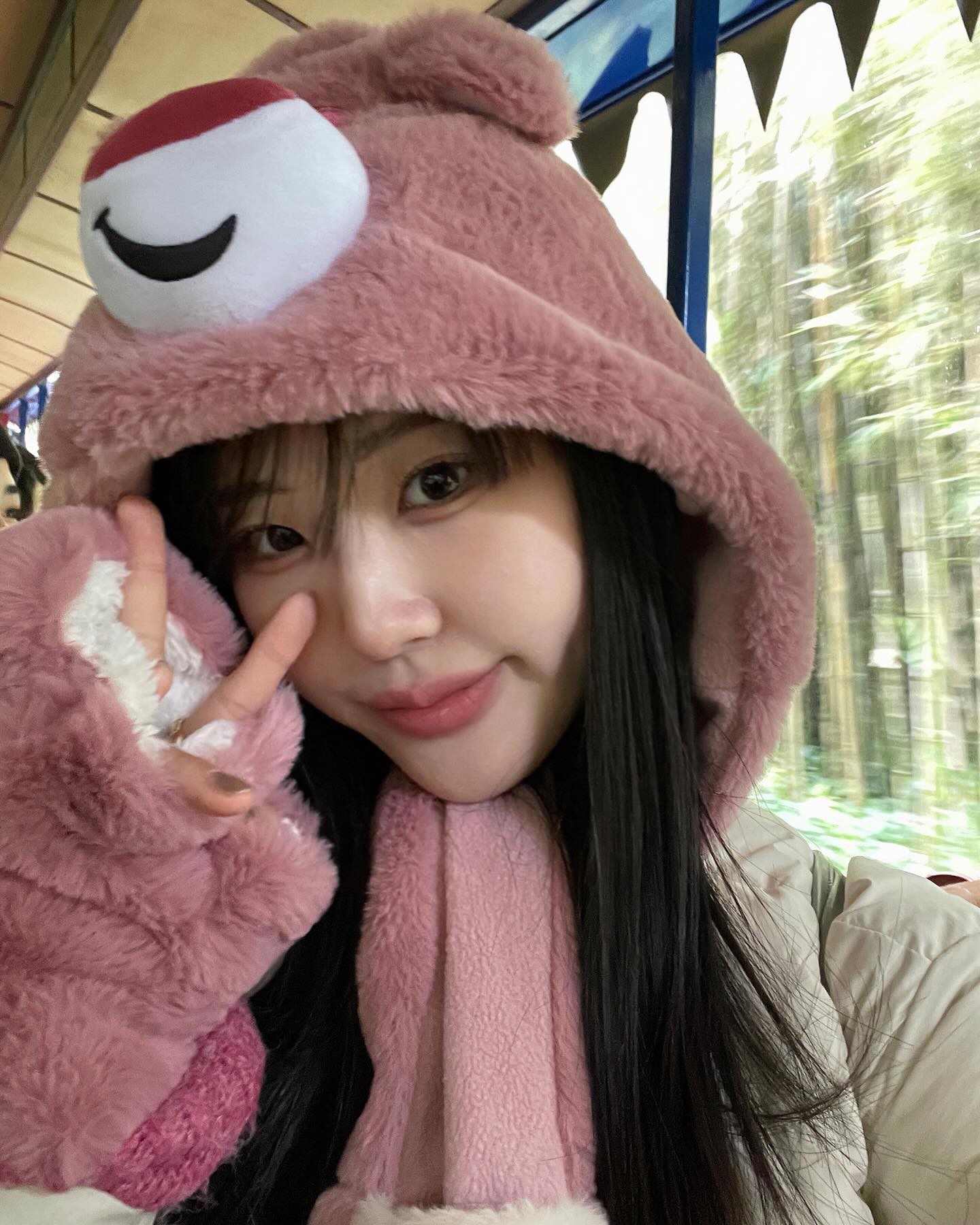 비도오고 눈도오고 춥고 사람도 터졌다고해요 
신발도 양말도 다 젖었다고해요

#도쿄 #도쿄여행 #도쿄디즈니랜드 #디즈니랜드