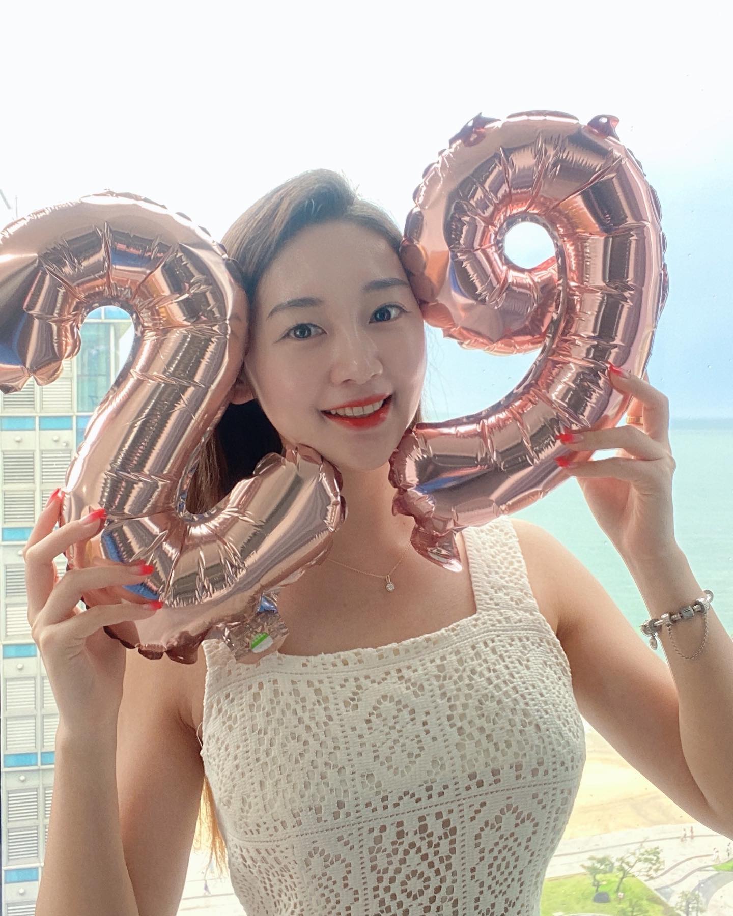 내년에는 만나이로 할까..?😆
⠀
⠀
⠀
⠀
⠀
⠀
⠀
#29 #27 #휴가 #연차 #부산 #해운대해수욕장
