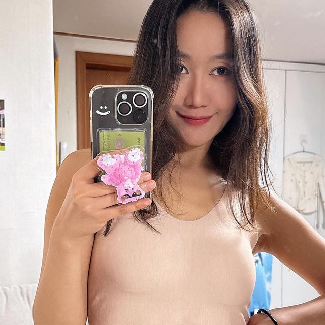 일상 소통 여행 협찬러 노리에이터 미소지나 on Instagram: "따뜻하지만 슬림하게 입을 수 있는 이너웨어인 슬림나인의 신제품 네이처 모달 롱셋업을 소개해요✨ 기모효과가 있지만 슬림해 보