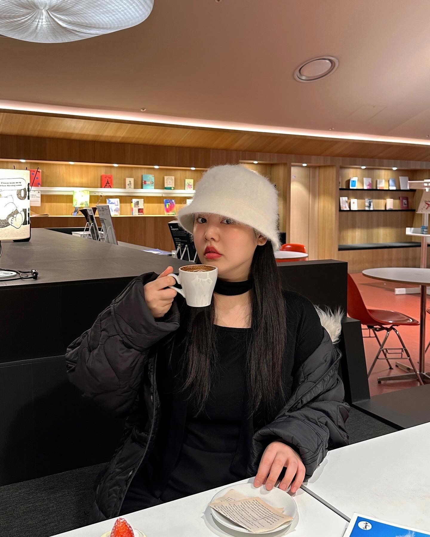 얼죽아 탈퇴 한지 오래…
요새 뜨거운것만 먹음☕️