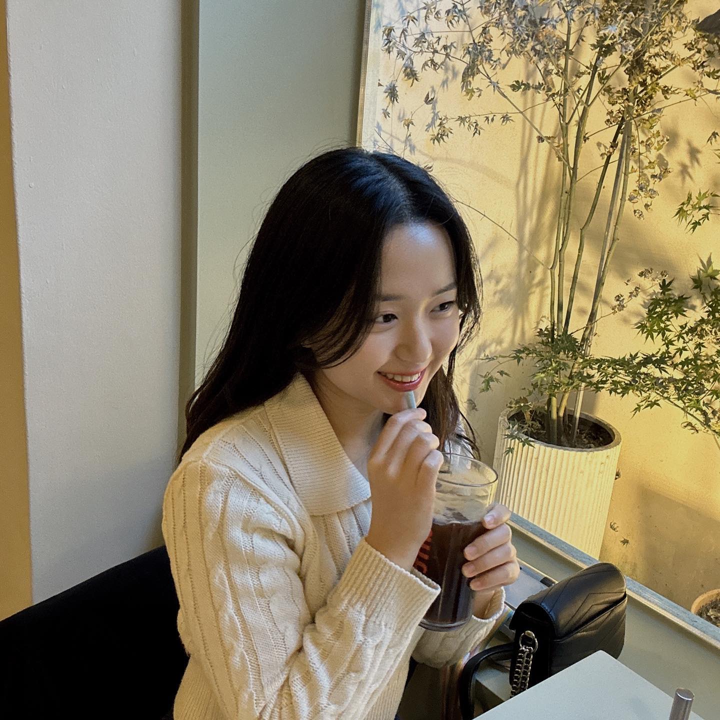 급휴강으로 과천으로 데이트옴

#과천 #언트 #카페언트 #데이트
